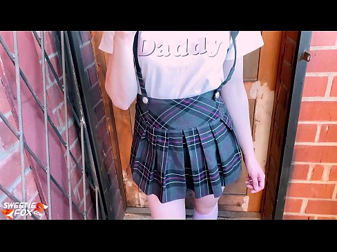 ❤️ Schoolgirl buruja rẹ dick jinna ati fokii dipo ti awọn kilasi. ️  Ibalopo ❌️